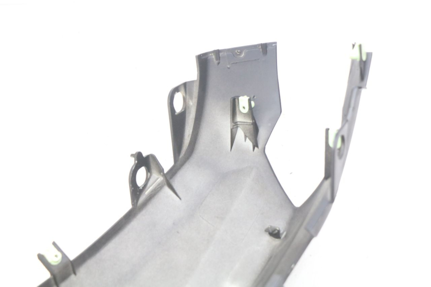 photo de LEWY TYLNY BOK PEUGEOT KISBEE 4T 50 (2010 - 2017) - Zoom stanu zużycia