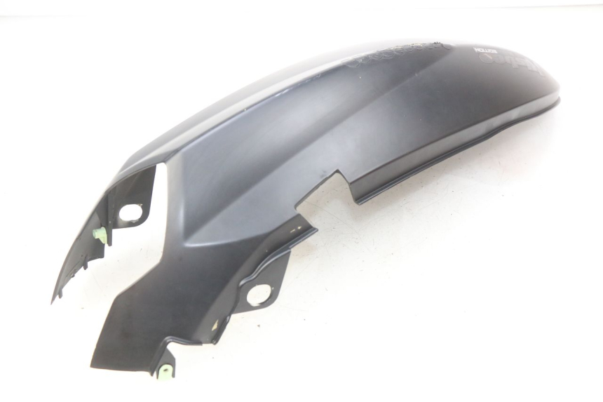 photo de LEWY TYLNY BOK PEUGEOT KISBEE 4T 50 (2010 - 2017) - Punkty mocowania