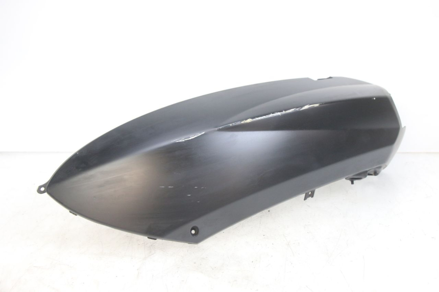 photo de LEWY TYLNY BOK PEUGEOT KISBEE 4T 50 (2010 - 2017) - Zbliżenie techniczne