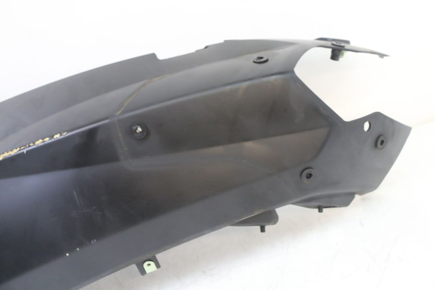 photo de LEWY TYLNY BOK PEUGEOT KISBEE 4T 50 (2018 - 2022) - Zoom stanu zużycia