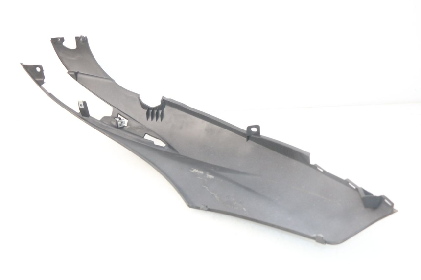 photo de LEWY TYLNY BOK PIAGGIO LIBERTY IGET 4T 50 (2015 - 2020) - Zoom stanu zużycia