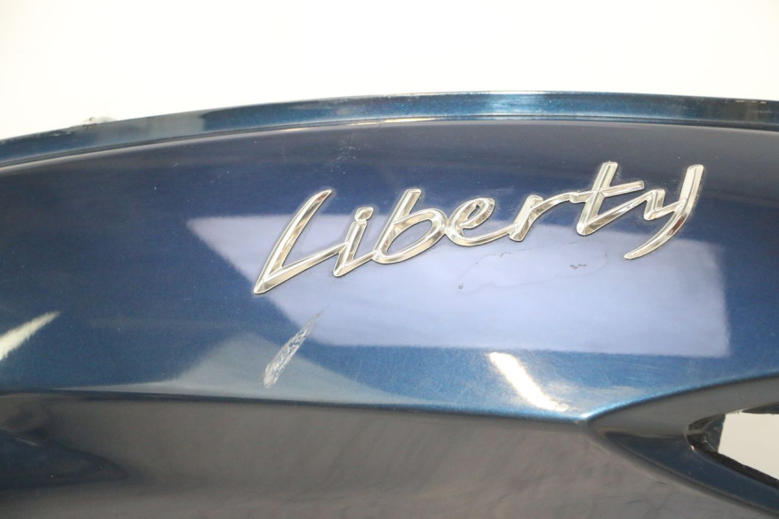 photo de LEWY TYLNY BOK PIAGGIO LIBERTY IGET 4T 50 (2015 - 2020) - Szczegóły charakterystyczne