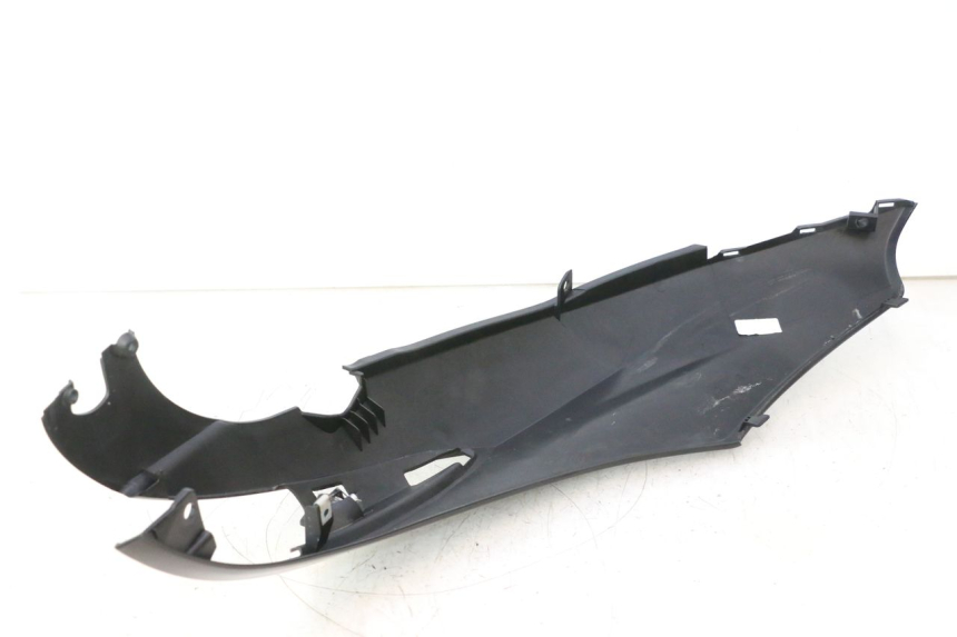 photo de LEWY TYLNY BOK PIAGGIO LIBERTY IGET 4T 50 (2021 - 2025) - Punkty mocowania