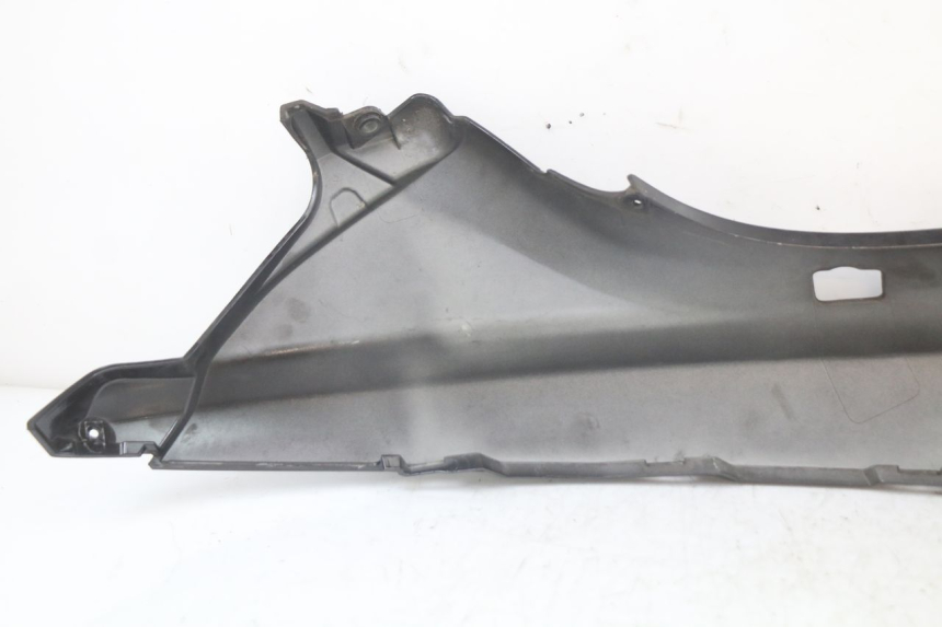 photo de LEWY TYLNY BOK PIAGGIO MP3 LT 400 (2007 - 2012) - Stan powierzchni