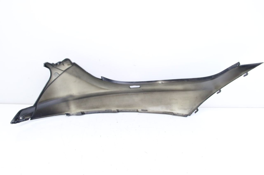 photo de LEWY TYLNY BOK PIAGGIO MP3 125 (2006 - 2014) - Zbliżenie techniczne