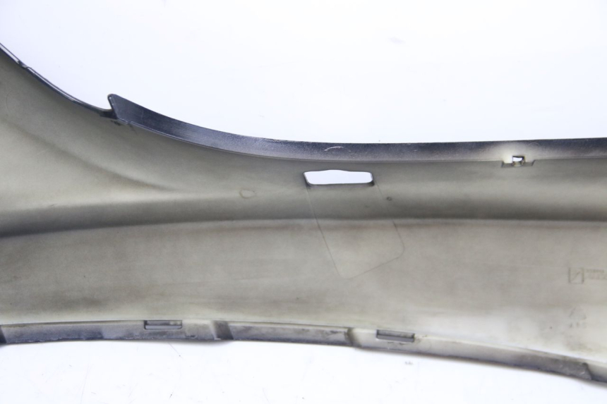 photo de LEWY TYLNY BOK PIAGGIO MP3 125 (2006 - 2014) - Punkty mocowania