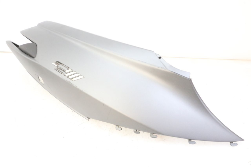 photo de LEWY TYLNY BOK PIAGGIO MP3 500 (2014 - 2017) - Punkty mocowania