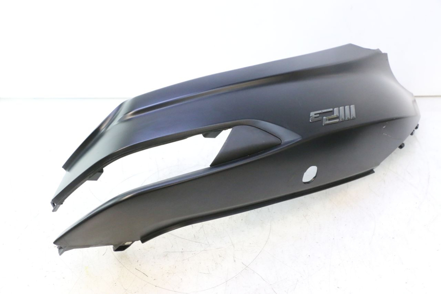 photo de LEWY TYLNY BOK PIAGGIO MP3 500 (2016 - 2018) - Stan powierzchni