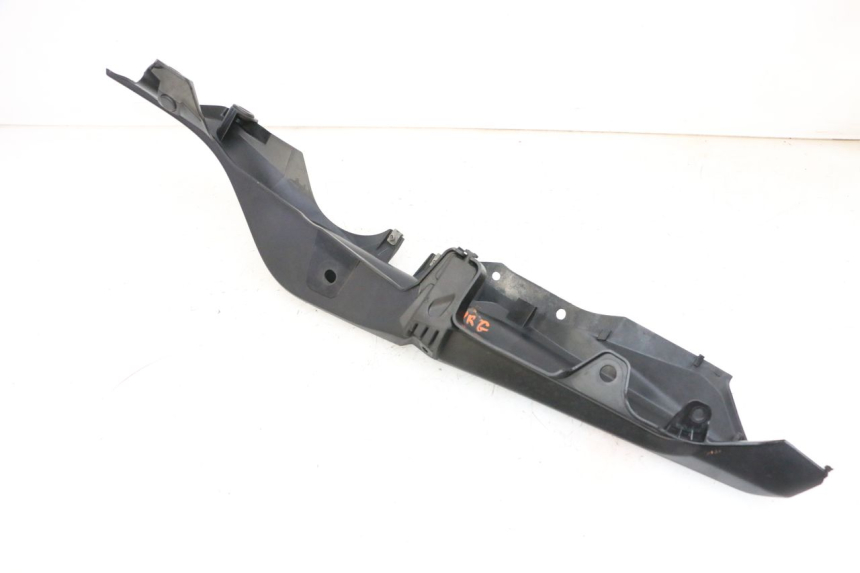 photo de LEWY TYLNY BOK YAMAHA MT-07 MT07 ABS 700 (2018 - 2020) - Zbliżenie techniczne