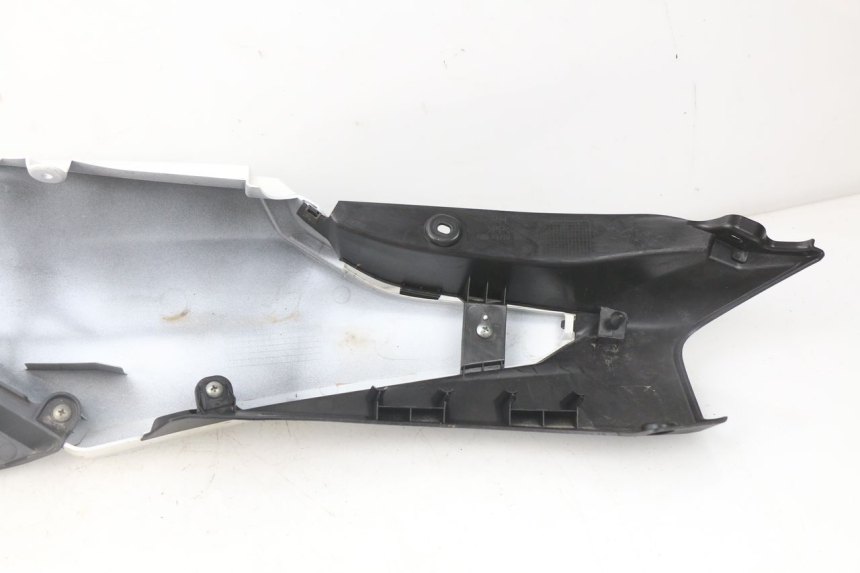 photo de LEWY TYLNY BOK MBK MW TRYPTIK 125 (2017 - 2022) - Punkty mocowania