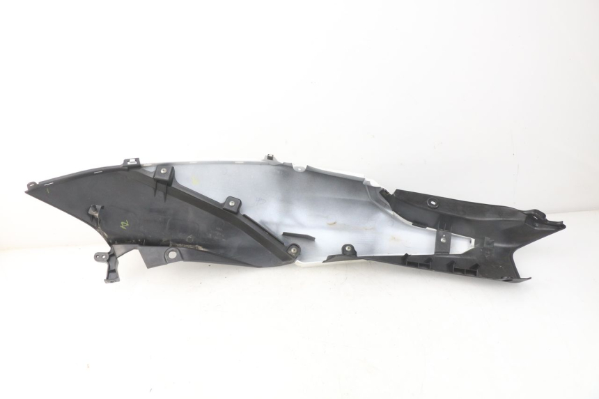 photo de LEWY TYLNY BOK MBK MW TRYPTIK 125 (2017 - 2022) - Stan powierzchni