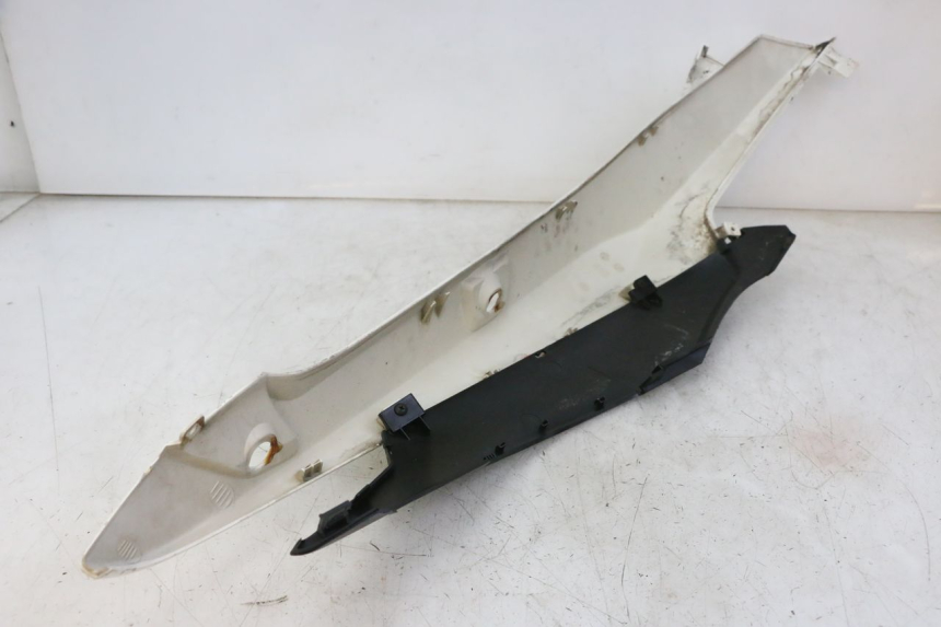 photo de LEWY TYLNY BOK GILERA NEXUS 125 (2009 - 2013) - Punkty mocowania