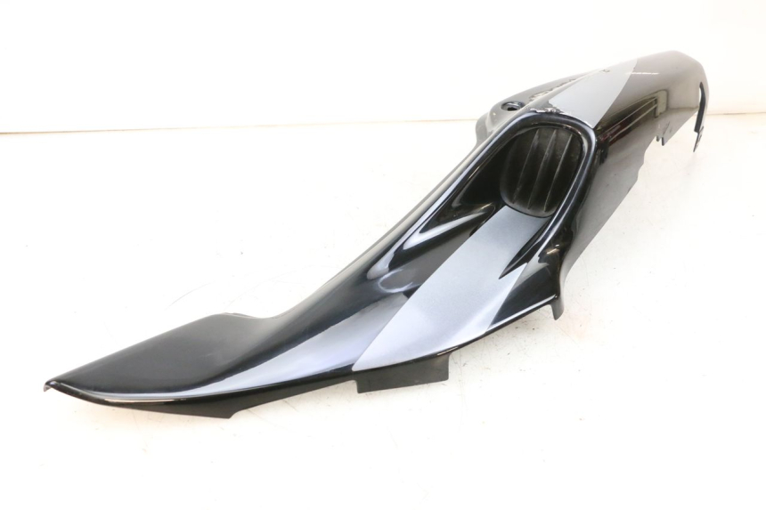 photo de LEWY TYLNY BOK HONDA NSR R 125 (1994 - 2003) - Widok z bliska