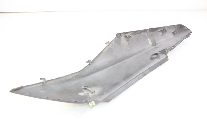 photo de LEWY TYLNY BOK SYM ORBIT III 3 4T 50 (2021 - 2025) - Inny kąt widzenia