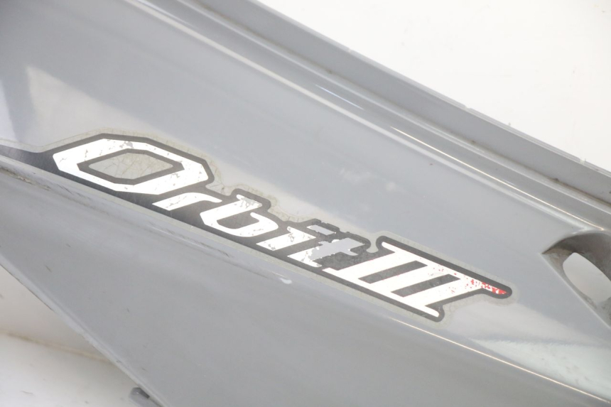 photo de LEWY TYLNY BOK SYM ORBIT III 3 4T 50 (2021 - 2025) - Inny kąt widzenia