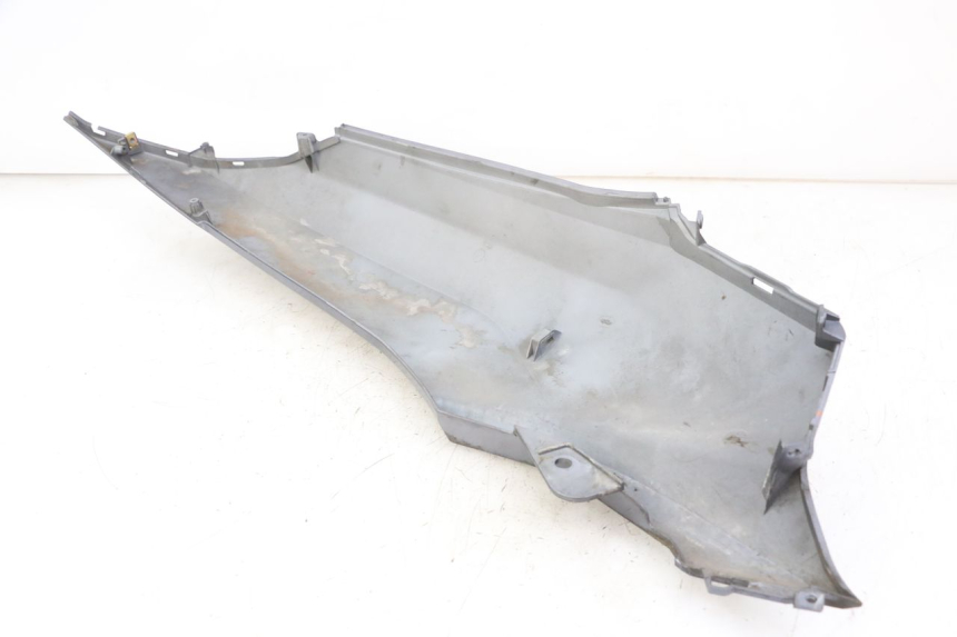 photo de LEWY TYLNY BOK PEUGEOT BELVILLE 125 (2017 - 2021) - Inny kąt widzenia