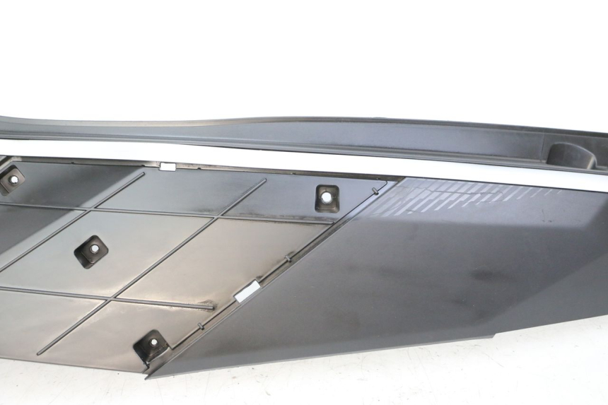 photo de LEWY TYLNY BOK PEUGEOT TWEET 4T 50 (2023 - 2025) - Struktura - zbliżenie