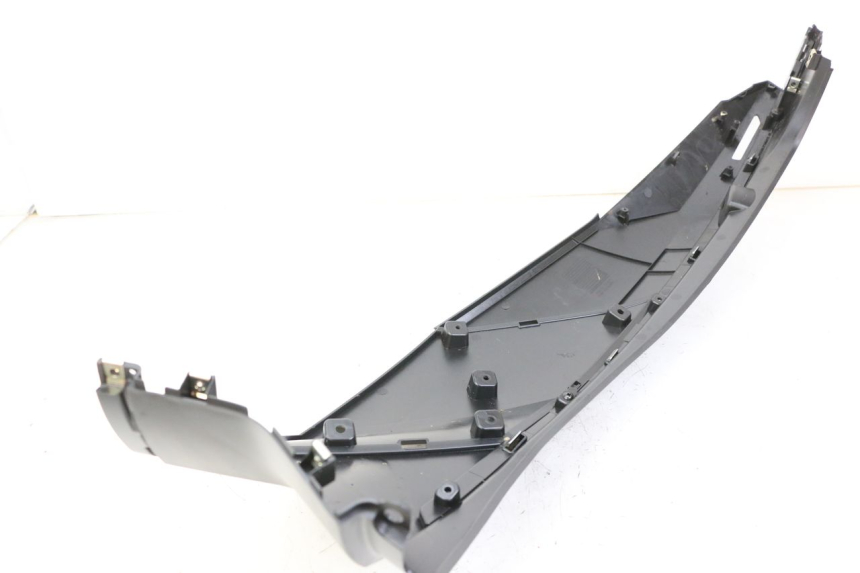 photo de LEWY TYLNY BOK PEUGEOT TWEET 4T 50 (2023 - 2025) - Zoom stanu zużycia