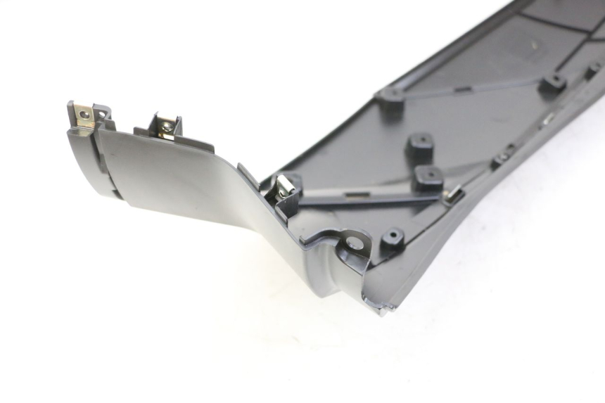 photo de LEWY TYLNY BOK PEUGEOT TWEET 4T 50 (2023 - 2025) - Inny kąt widzenia