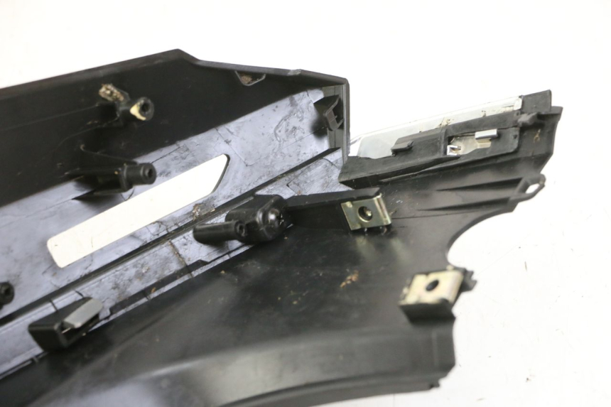 photo de LEWY TYLNY BOK PEUGEOT TWEET 4T 50 (2023 - 2025) - Widok ogólny