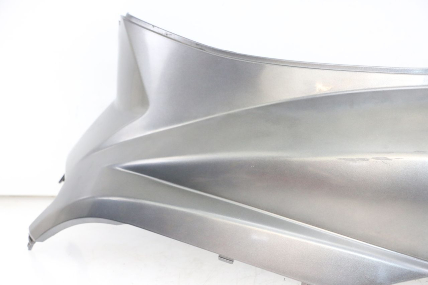 photo de LEWY TYLNY BOK PEUGEOT TWEET 4T 50 (2014 - 2019) - Zbliżenie komponentów