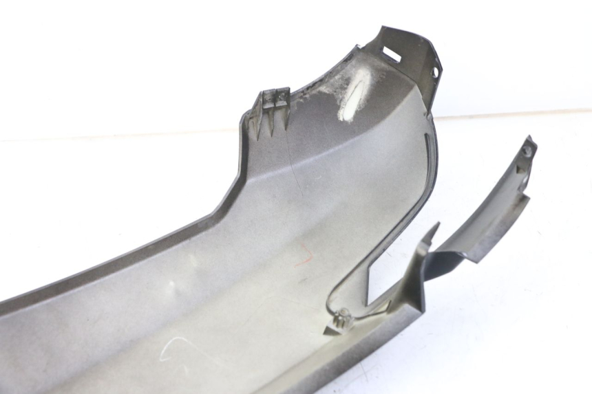 photo de LEWY TYLNY BOK PEUGEOT VIVACITY 125 (2010 - 2017) - Zoom stanu zużycia