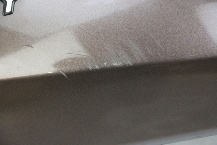 photo de LEWY TYLNY BOK PEUGEOT VIVACITY 125 (2010 - 2017) - Zbliżenie komponentów