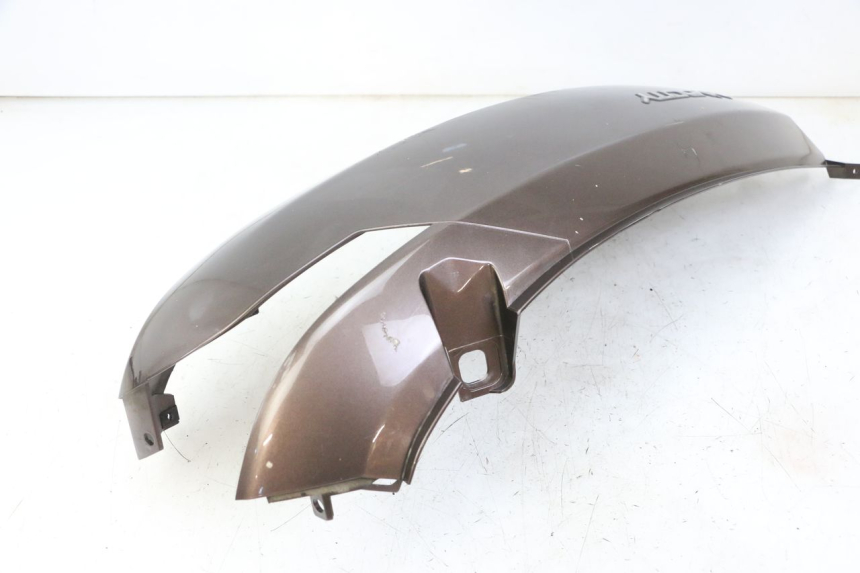 photo de LEWY TYLNY BOK PEUGEOT VIVACITY 125 (2010 - 2017) - Punkty mocowania