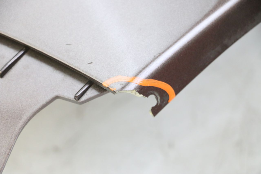 photo de LEWY TYLNY BOK PEUGEOT VIVACITY 125 (2010 - 2017) - Oznaczenia i referencje