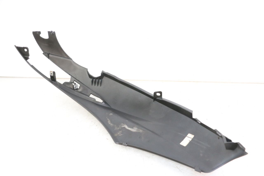 photo de LEWY TYLNY BOK PIAGGIO LIBERTY IGET 4T 50 (2021 - 2025) - Szczegół części