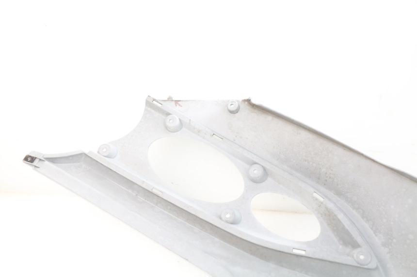 photo de LEWY TYLNY BOK DAELIM S3 125 (2010 - 2017) - Zbliżenie techniczne