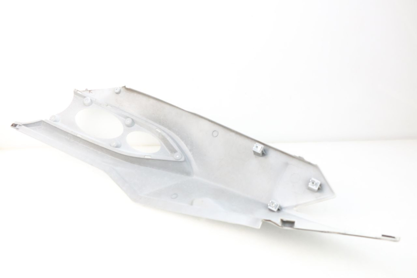 photo de LEWY TYLNY BOK DAELIM S3 125 (2010 - 2017) - Punkty mocowania