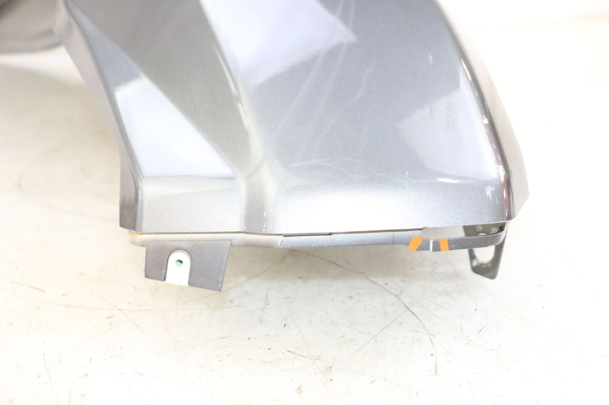 photo de LEWY TYLNY BOK PEUGEOT SATELIS 125 (2013 - 2018) - Szczegóły charakterystyczne