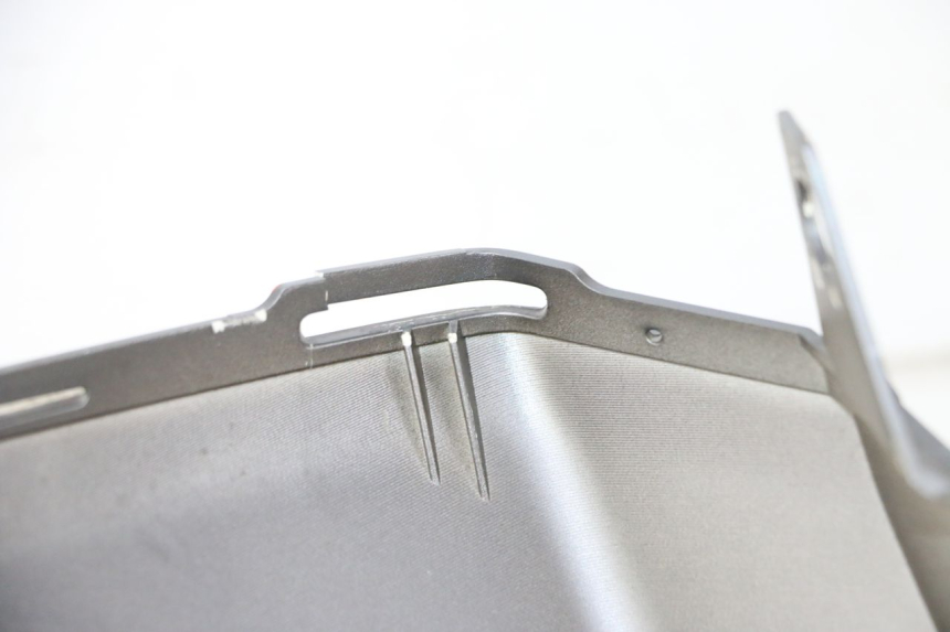 photo de LEWY TYLNY BOK PEUGEOT SATELIS 125 (2013 - 2018) - Inny kąt widzenia