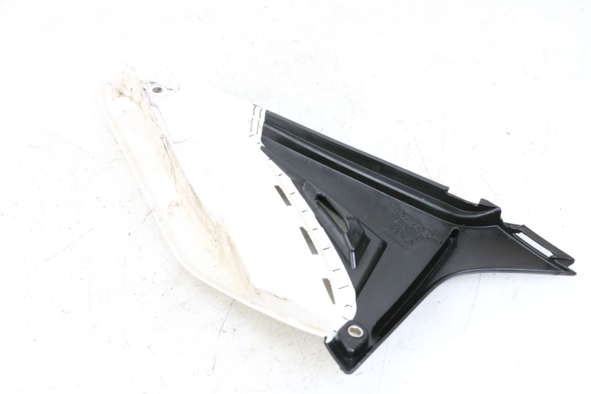 photo de LEWY TYLNY BOK SHERCO SM-R 50 (2013 - 2017) - Punkty mocowania