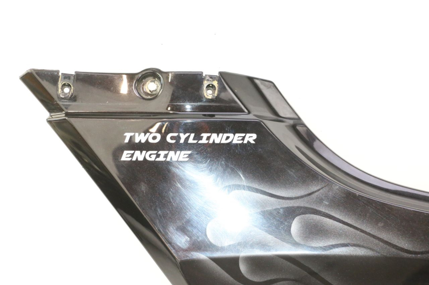 photo de TYLNY LEWY BOK CAN-AM SPYDER RS 1000 (2008 - 2012) - Zbliżenie techniczne