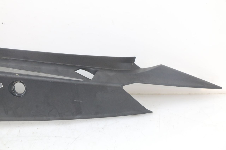 photo de LEWY TYLNY BOK KYMCO SUPER 8 4T 50 (2018 - 2020) - Zbliżenie techniczne