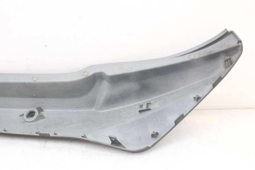 photo de LEWY TYLNY BOK KYMCO SUPER 8 4T 50 (2018 - 2020) - Stan powierzchni