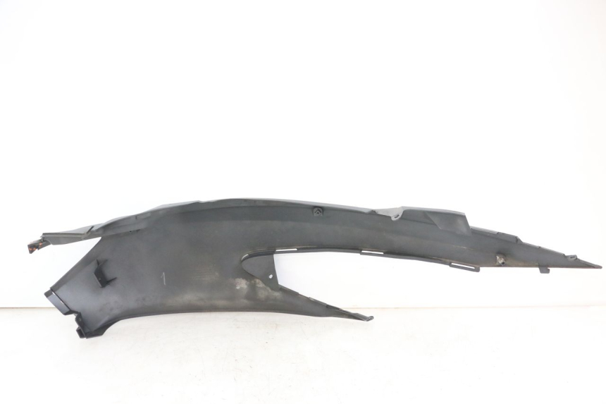 photo de LEWY TYLNY BOK SUZUKI BURGMAN 125 (2018 - 2021) - Punkty mocowania