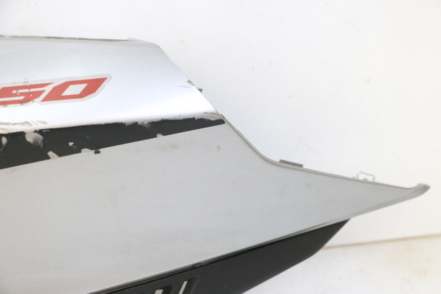 photo de LEWY TYLNY BOK APRILIA SXR 50 (2021 - 2023) - Zbliżenie komponentów