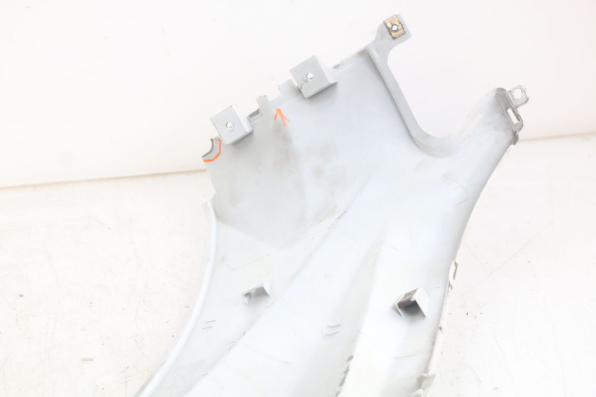 photo de LEWY TYLNY BOK PEUGEOT TWEET 4T 50 (2018 - 2022) - Punkty mocowania