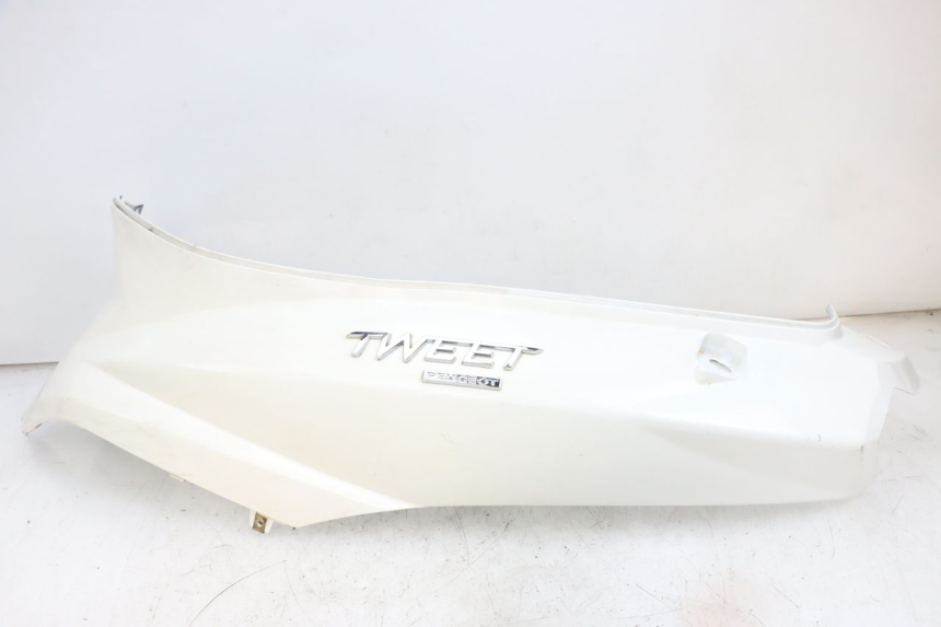 photo de LEWY TYLNY BOK PEUGEOT TWEET PRO EFI 4T 50 (2021 - 2022) - Widok główny