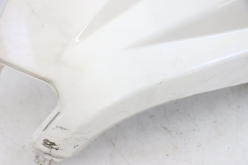 photo de LEWY TYLNY BOK PEUGEOT TWEET PRO EFI 4T 50 (2021 - 2022) - Zoom stanu zużycia