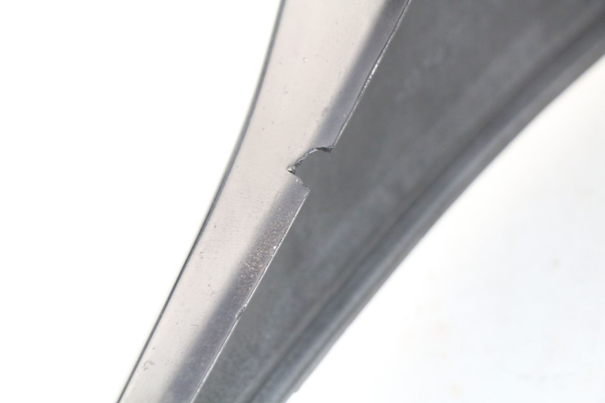 photo de LEWY TYLNY BOK SUZUKI UC EPICURO 125 (1999 - 2003) - Zoom stanu zużycia