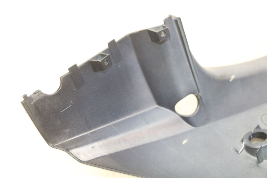 photo de LEWY TYLNY BOK KYMCO VITALITY 2T 50 (2004 - 2010) - Punkty mocowania