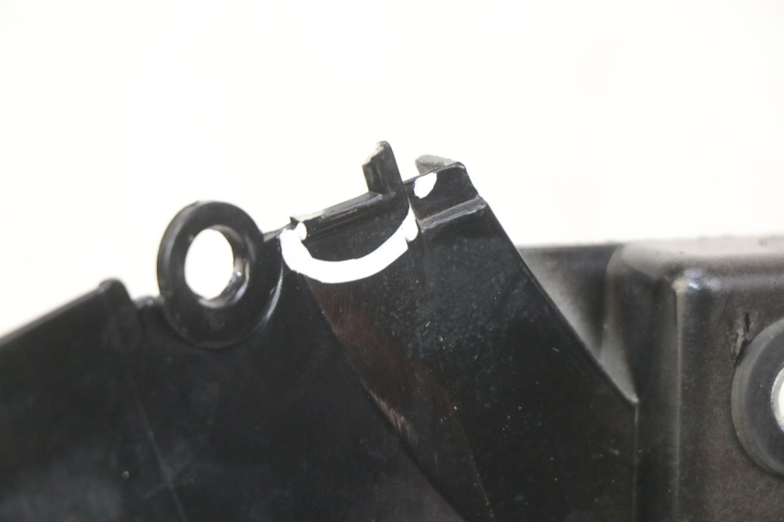 photo de LEWY TYLNY BOK SYM WOLF SB 125 (2011 - 2018) - Zoom stanu zużycia