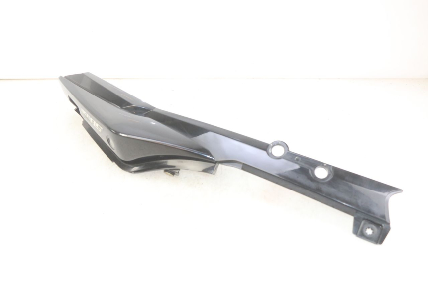 photo de LEWY TYLNY BOK SYM WOLF SB 125 (2011 - 2018) - Zbliżenie techniczne