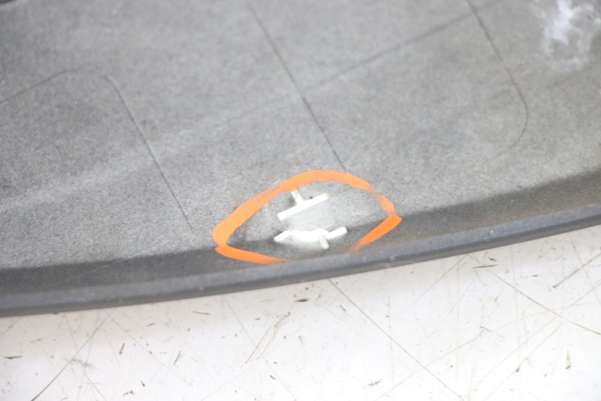 photo de LEWY TYLNY BOK KYMCO X-CITING XCITING 400 (2014 - 2018) - Zbliżenie techniczne