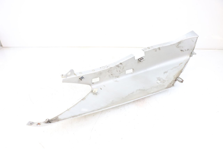 photo de LEWY TYLNY BOK YAMAHA XMAX X-MAX 125 (2006 - 2009) - Zoom stanu zużycia