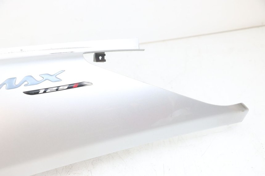 photo de LEWY TYLNY BOK YAMAHA XMAX X-MAX 125 (2006 - 2009) - Punkty mocowania